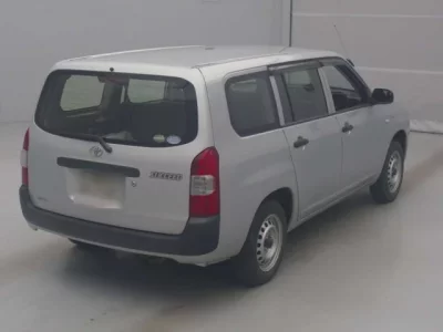 Toyota SUCCEED