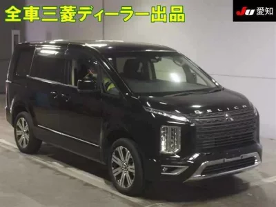 Mitsubishi DELICA D5