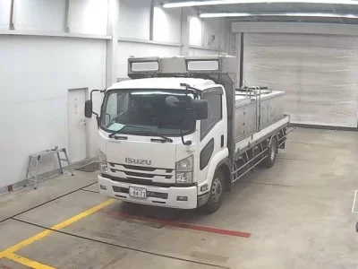 Isuzu FORWARD