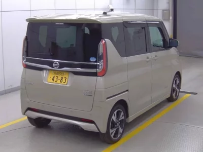 Nissan ROOX