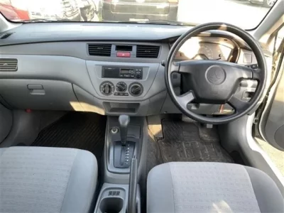 Mitsubishi LANCER VAN