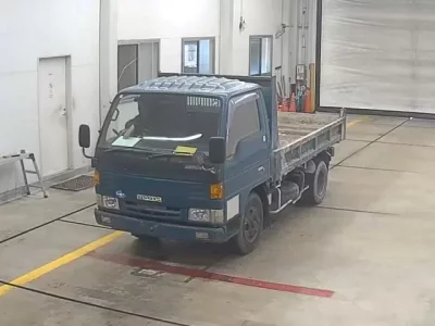 Mazda TITAN