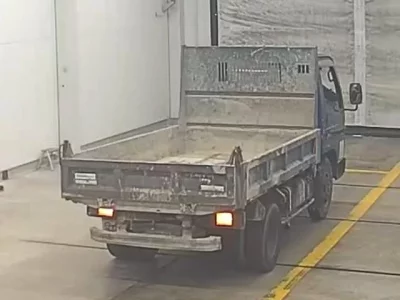 Mazda TITAN