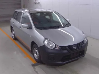 Nissan AD
