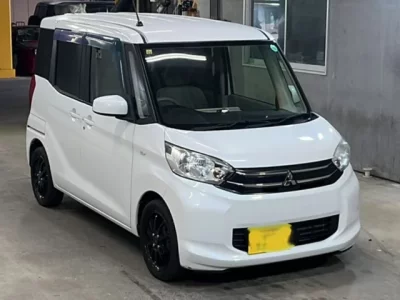 Mitsubishi EK SPACE