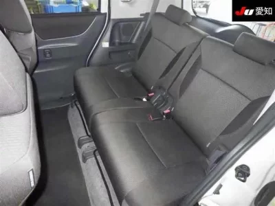 Mitsubishi DELICA D2