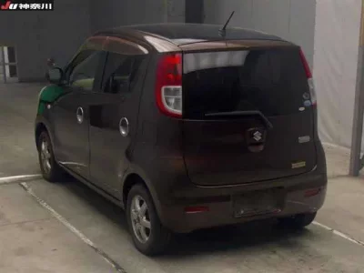 Suzuki MRWAGON