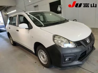 Nissan AD