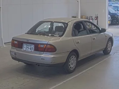 Mazda FAMILIA