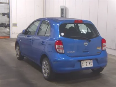 Nissan MARCH