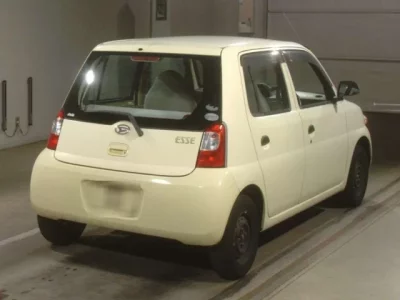 Daihatsu Esse