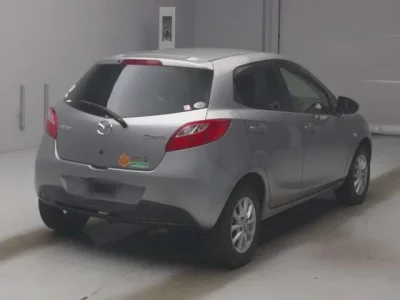 Mazda DEMIO