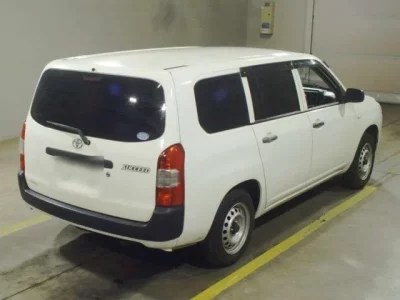 Toyota SUCCEED