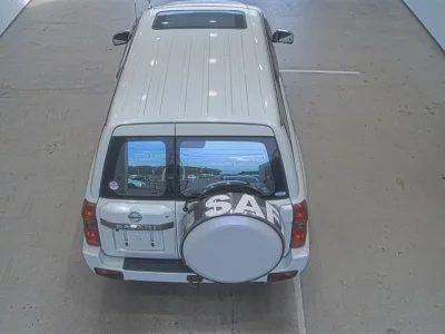 Nissan SAFARI