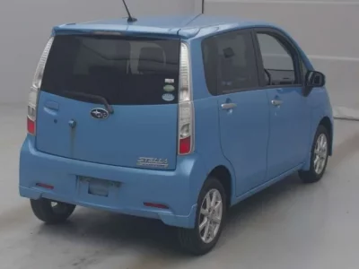 Subaru STELLA