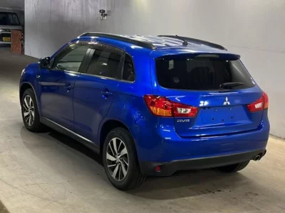 Mitsubishi RVR