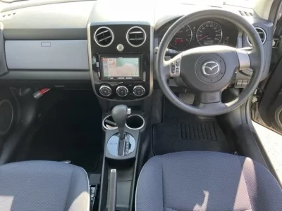 Mazda VERISA