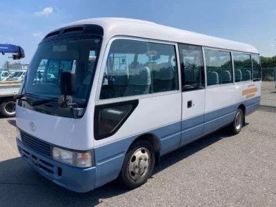 Toyota COASTER