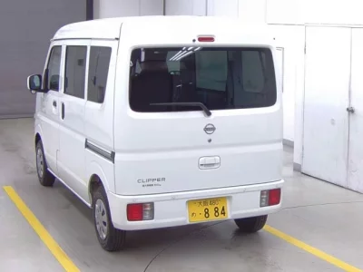 Nissan CLIPPER VAN