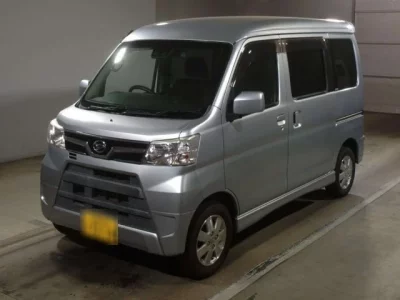 Daihatsu Atrai Wagon