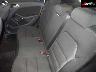 Mercedes-Benz B CLASS