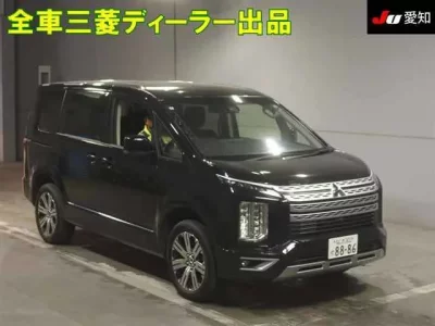 Mitsubishi DELICA D5