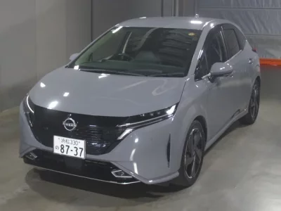 Nissan AURA