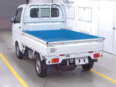 Nissan CLIPPER TRUCK