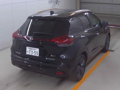 Nissan KIX