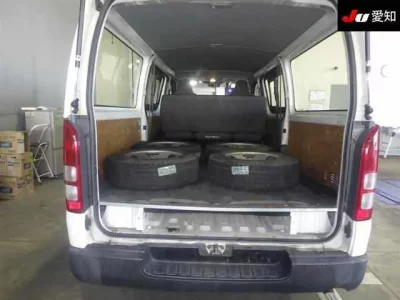 Toyota REGIUS ACE VAN