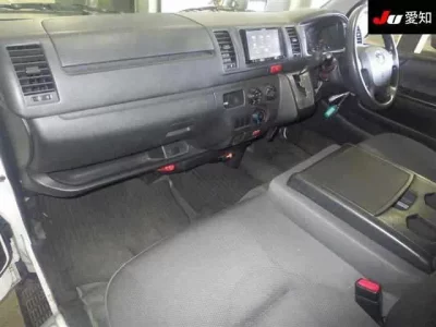 Toyota REGIUS ACE VAN