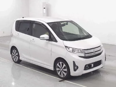 Mitsubishi EK CUSTOM