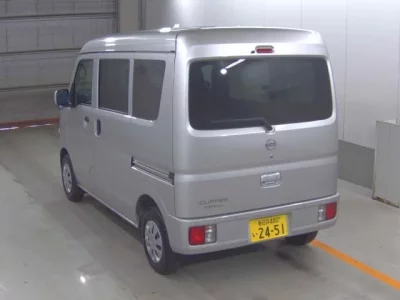 Nissan CLIPPER VAN