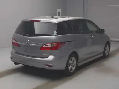 Nissan LAFESTA
