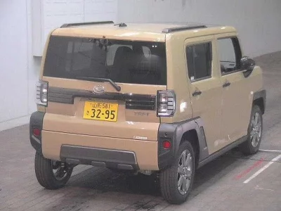 Daihatsu TAFT