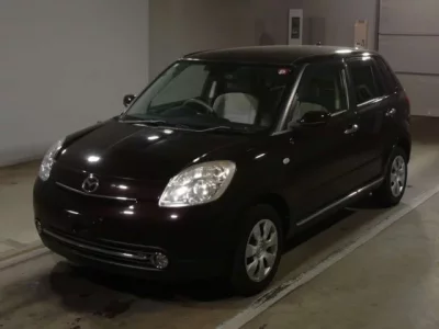 Mazda VERISA