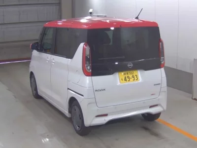Nissan ROOX