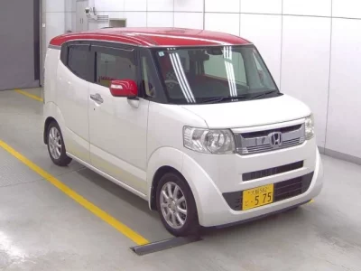 Honda N BOX SLASH