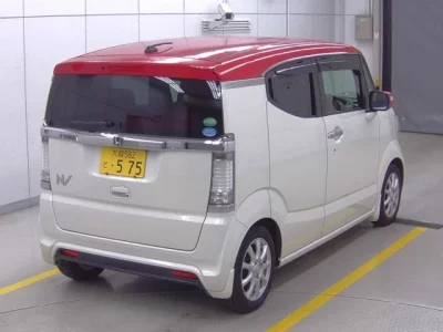 Honda N BOX SLASH