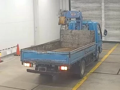 Isuzu ELF