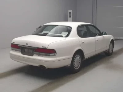 Mazda SENTIA