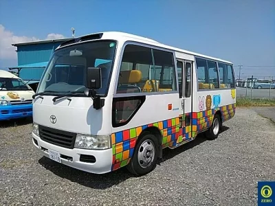 Toyota COASTER