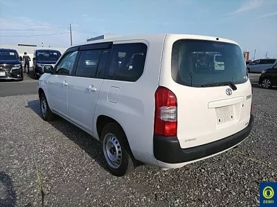 Toyota SUCCEED