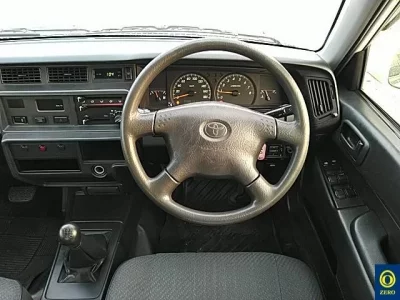 Toyota CROWN COMFORT