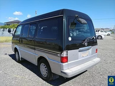 Nissan VANETTE VAN