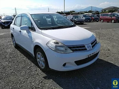 Nissan TIIDA LATIO