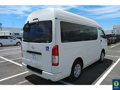 Toyota REGIUS ACE VAN