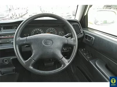 Toyota CROWN COMFORT