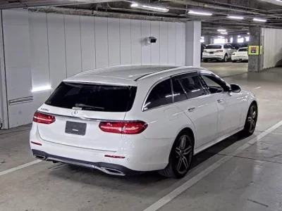 Mercedes-Benz E CLASS WAGON