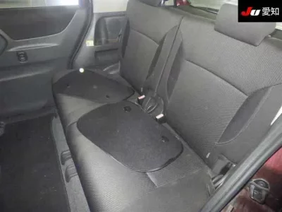 Mitsubishi DELICA D2